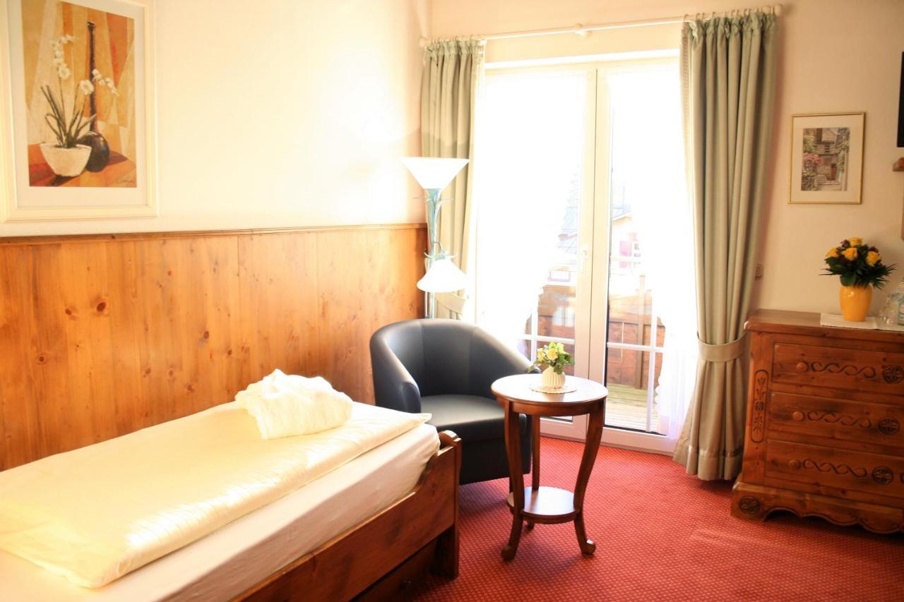 Hotel Allgaeuer Hof Оберштауфен Экстерьер фото