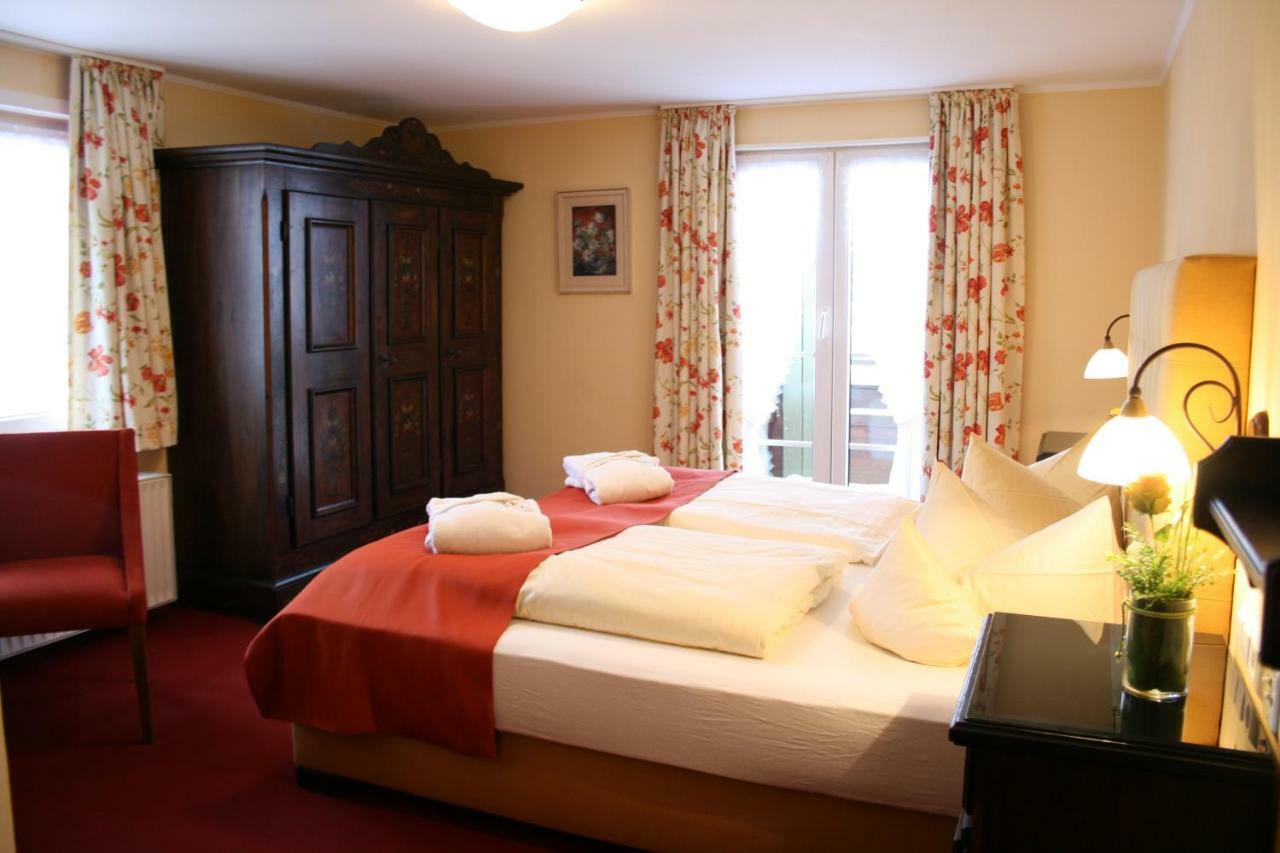 Hotel Allgaeuer Hof Оберштауфен Экстерьер фото